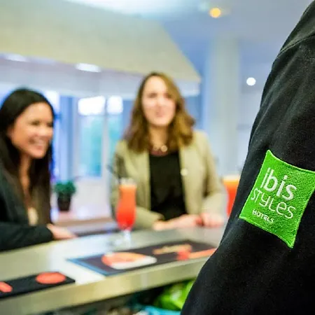Отель Ibis Styles En Velay